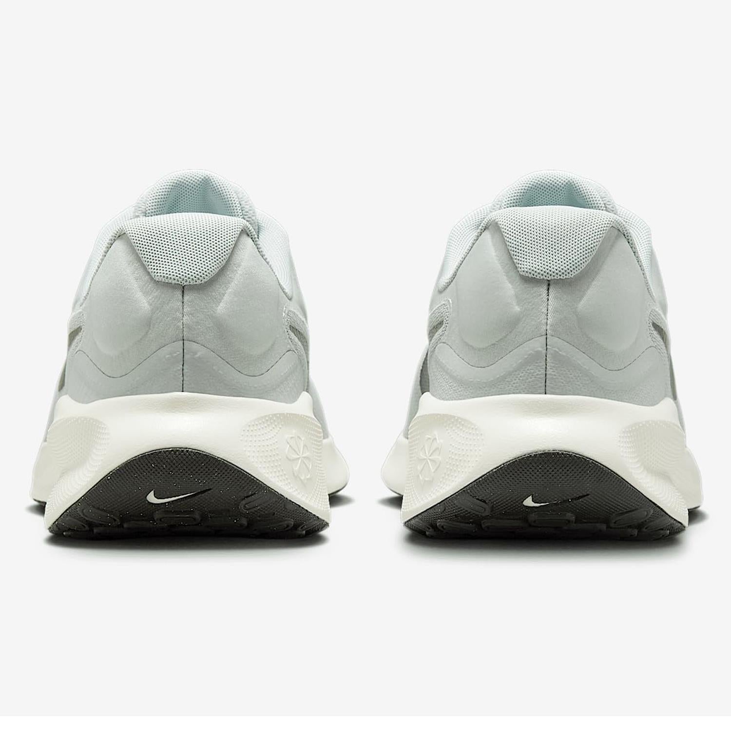 Women's Wide Fit Nike FB8501-003 Revolution 7 Running Trainers
