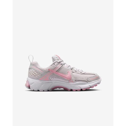 Nike Vomero 5 Big Kids' Shoes with Reflective Accents GS